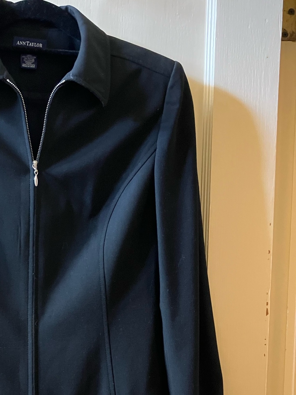 Ann Taylor Black Zip-Front Tailored Jacket
